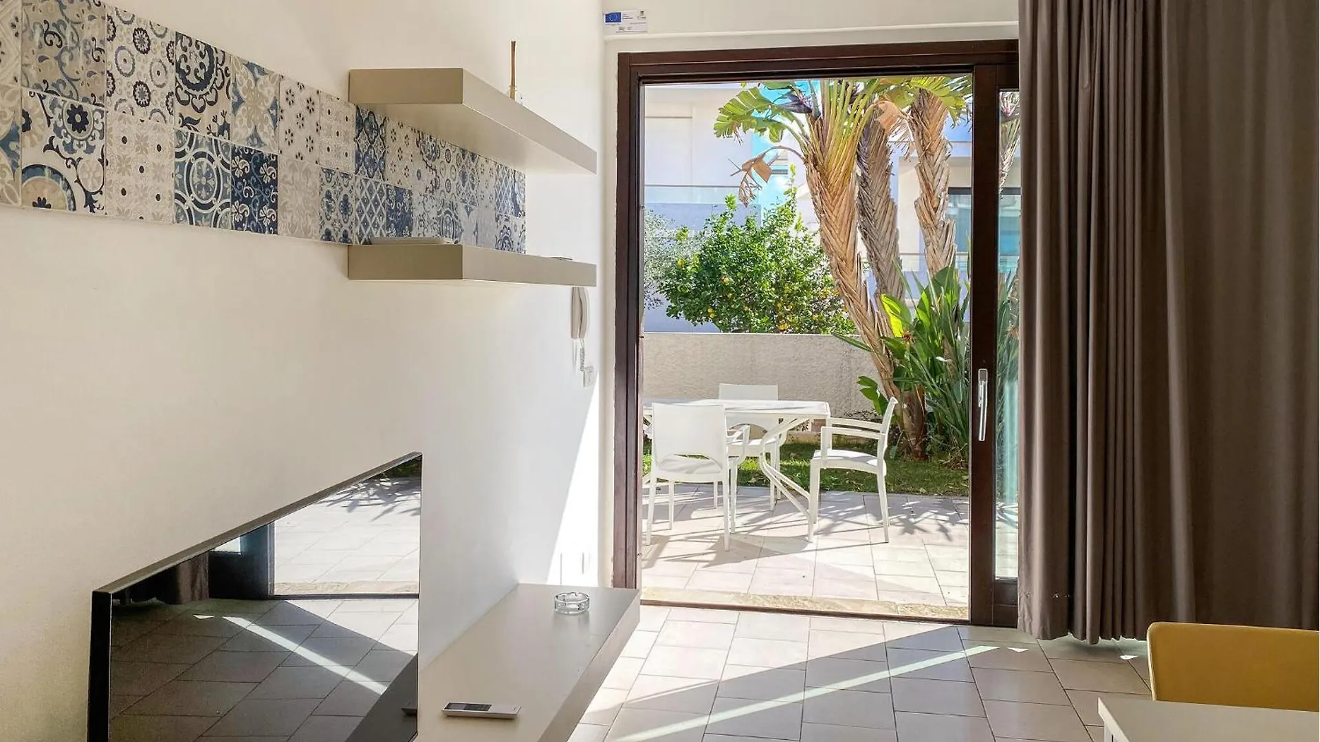 בית נופש Awesome Home In מרינה די רגוזה
